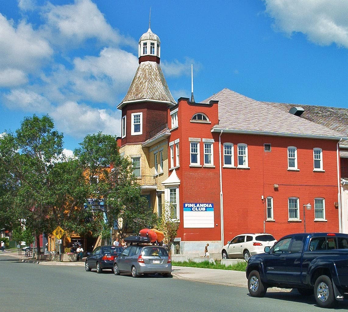 The Finnish Labour Temple on Bay Street in Thunder Bay, Ontario, in 2008, home of the Hoito restaurant.